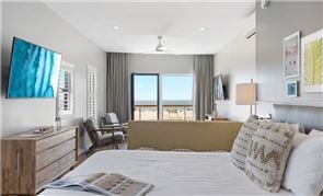 Beachfront King Balcony Suite